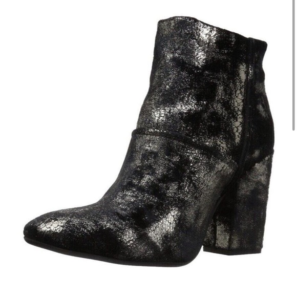 Charles David | Celeste Velvet Block Heel Booties in Black/Pewter - Picture 3 of 10